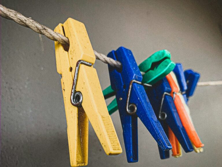 Top Tips for Choosing the Best Laundry Accessories